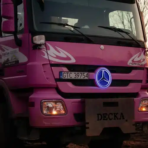 Logo Mercedes illuminato