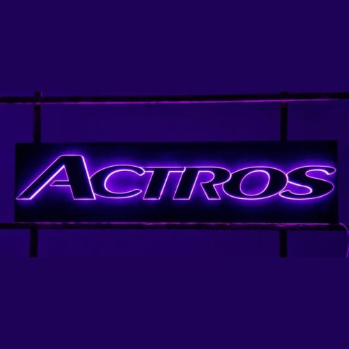 podświetlany napis actros