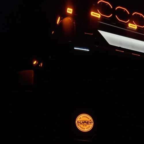 camion à caisson lumineux