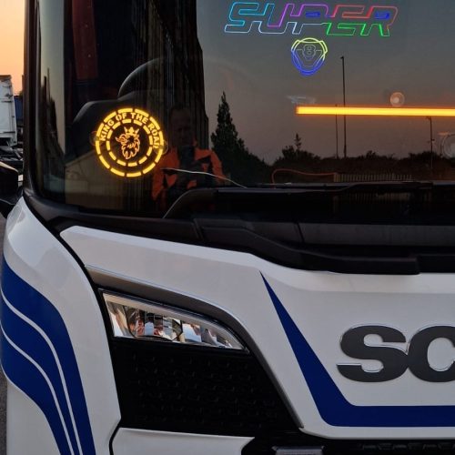 tabliczka narożnikowa scania