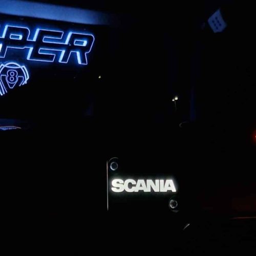 tabliczka narożnikowa scania