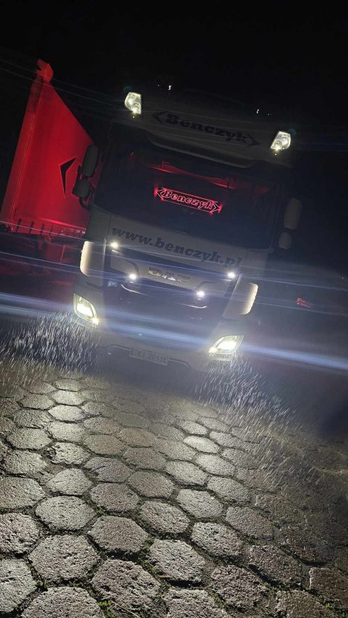 Emblèmes LED, logos éclairés