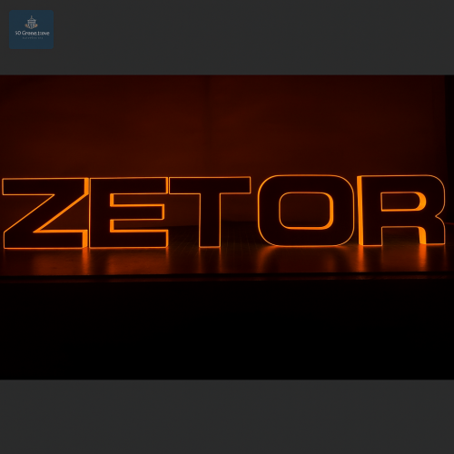 Lettres LED orange Zetor